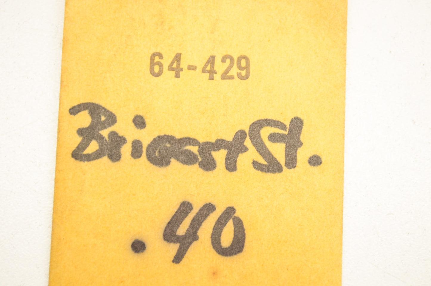 OEM Briggs & Stratton 64-429 Gasket QTY 4 NOS