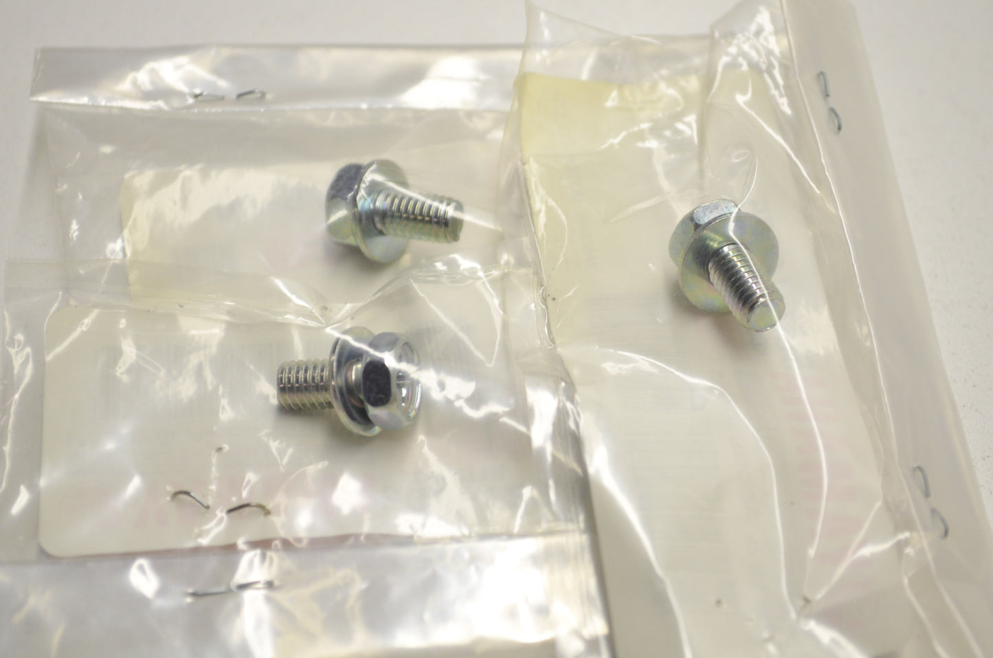 New OEM Yamaha Holding Bolts QTY 3 YZF R1 R6 Phazer FX Nytro Venture NOS