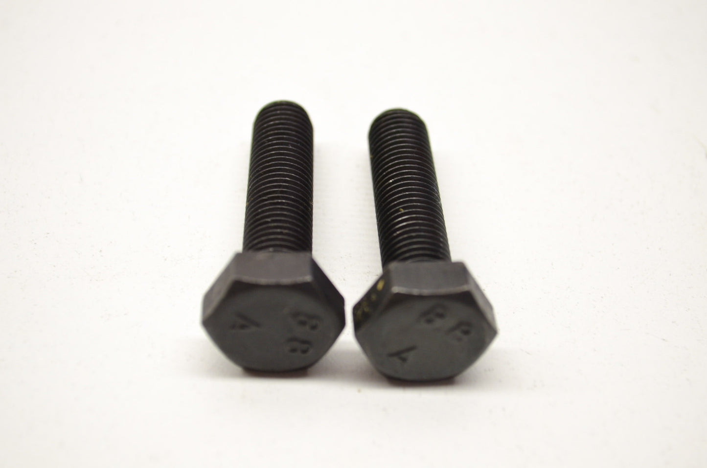 OEM Yamaha 97017-10040-00 Bolt Qty 2 NOS