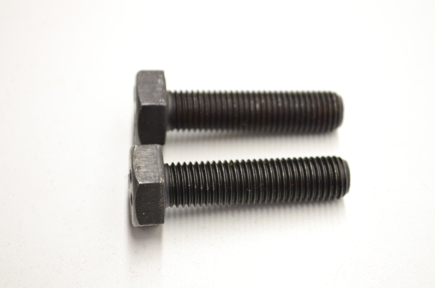 OEM Yamaha 97017-10040-00 Bolt Qty 2 NOS