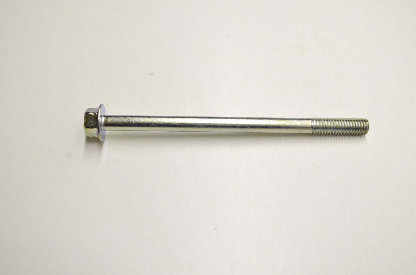 OEM Yamaha 95811-08120-00 Flange Bolt (4EM) NOS