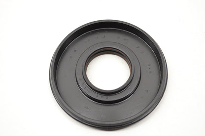 OEM Yamaha 93103-32095-00 Oil Seal Type SW NOS