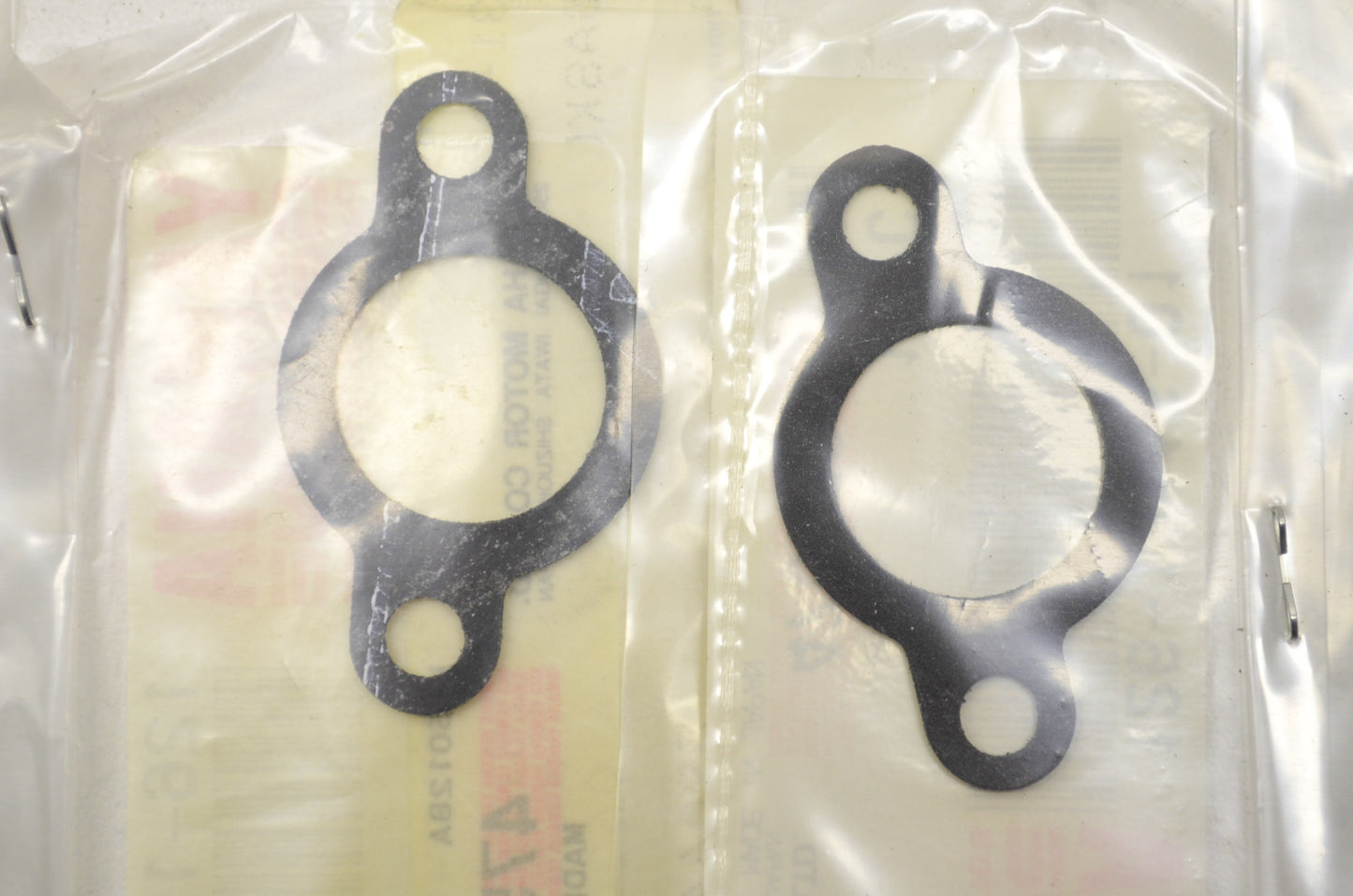 OEM Yamaha 126-13116-01-00 Pump Case Gasket Qty 2 NOS