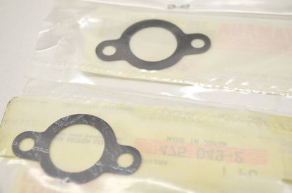 OEM Yamaha 126-13116-01-00 Pump Case Gasket Qty 2 NOS