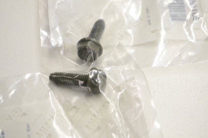 OEM Yamaha 90105-06044-00 Flange Bolt Qty 2 NOS