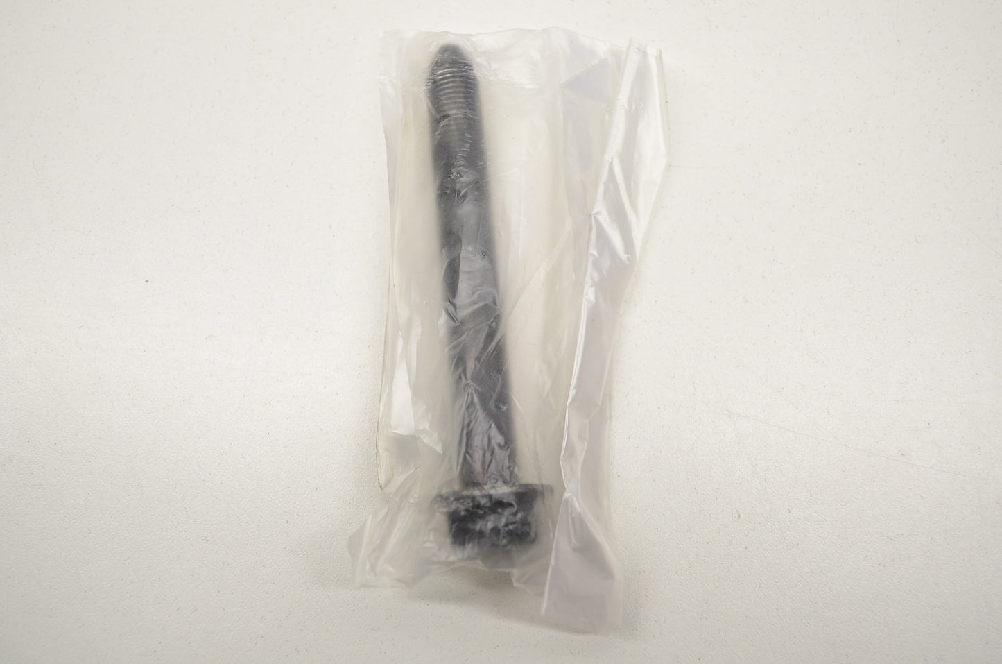 OEM Yamaha 90105-124A2-00 Washer Based Bolt NOS