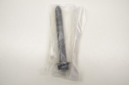 OEM Yamaha 90105-124A2-00 Washer Based Bolt NOS