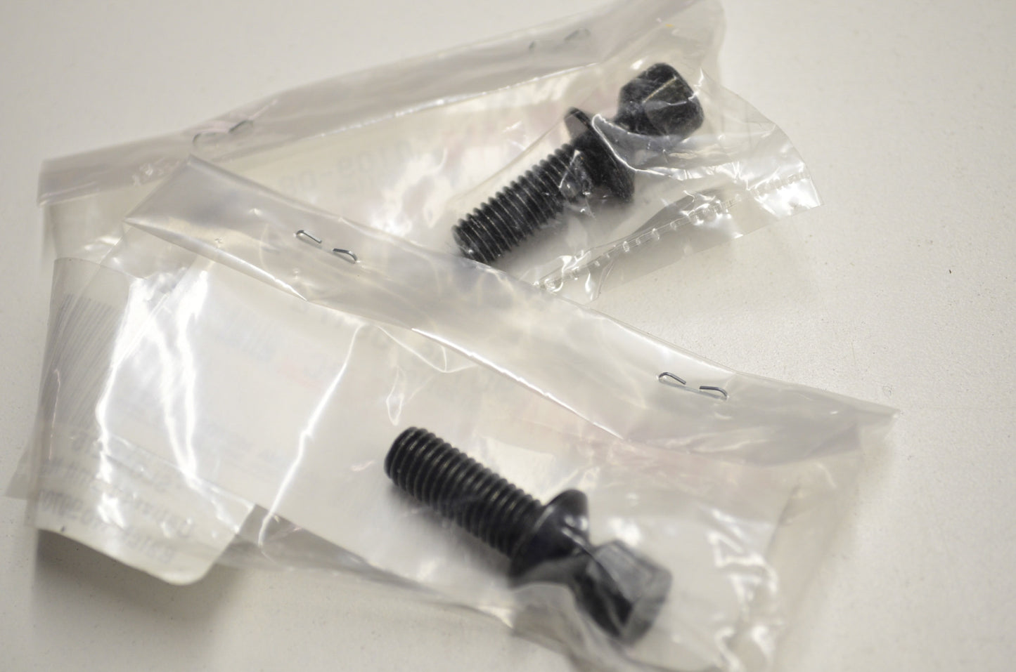 OEM Yamaha 90109-08172-00 Bolt Qty 2 NOS