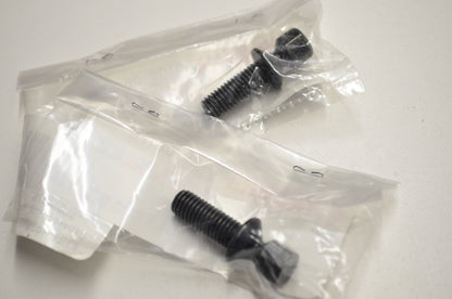 OEM Yamaha 90109-08172-00 Bolt Qty 2 NOS