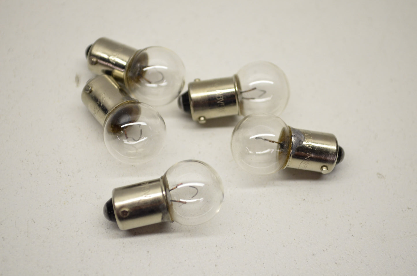 NEW OEM Yamaha Bulbs QTY 5 80-81 IT125 80-83 IT175 NOS