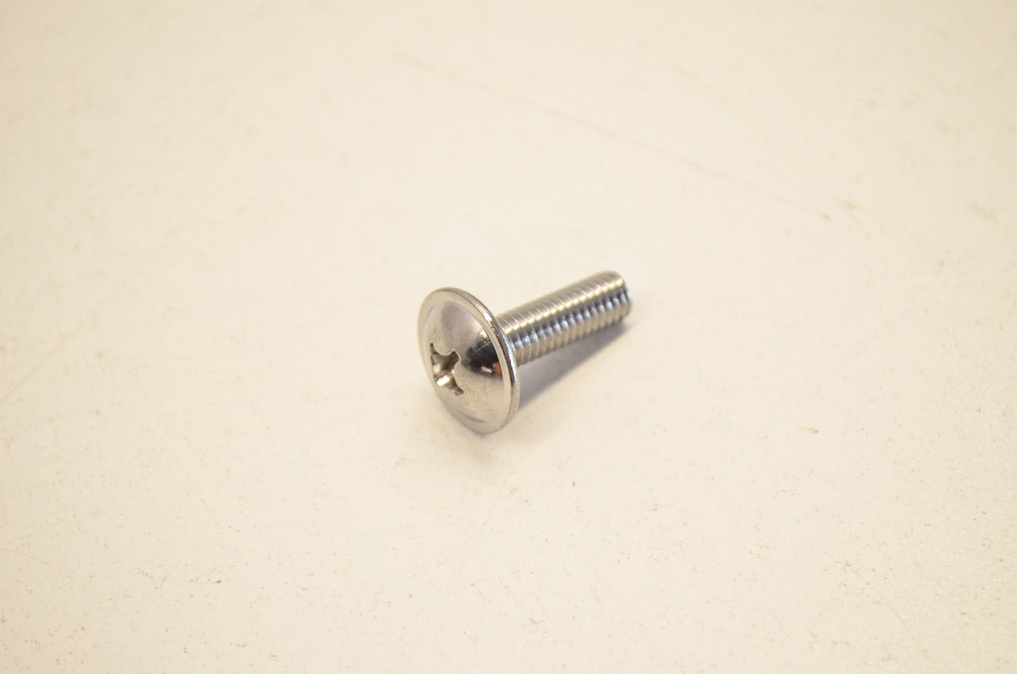 K&L 18-7861 Chrome Oval Head Phillips Screw 6x20mm NOS