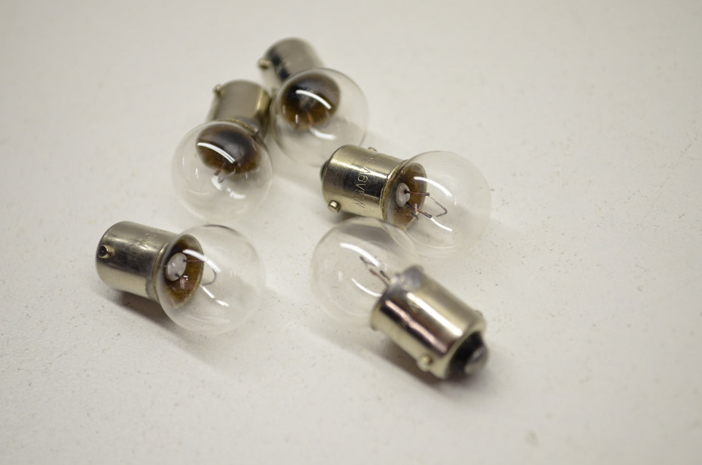 NEW OEM Yamaha Bulbs QTY 5 80-81 IT125 80-83 IT175 NOS
