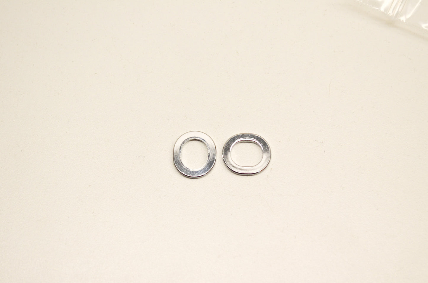 Washer Qty 2 NOS