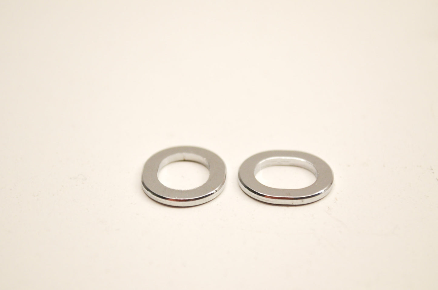 Washer Qty 2 NOS