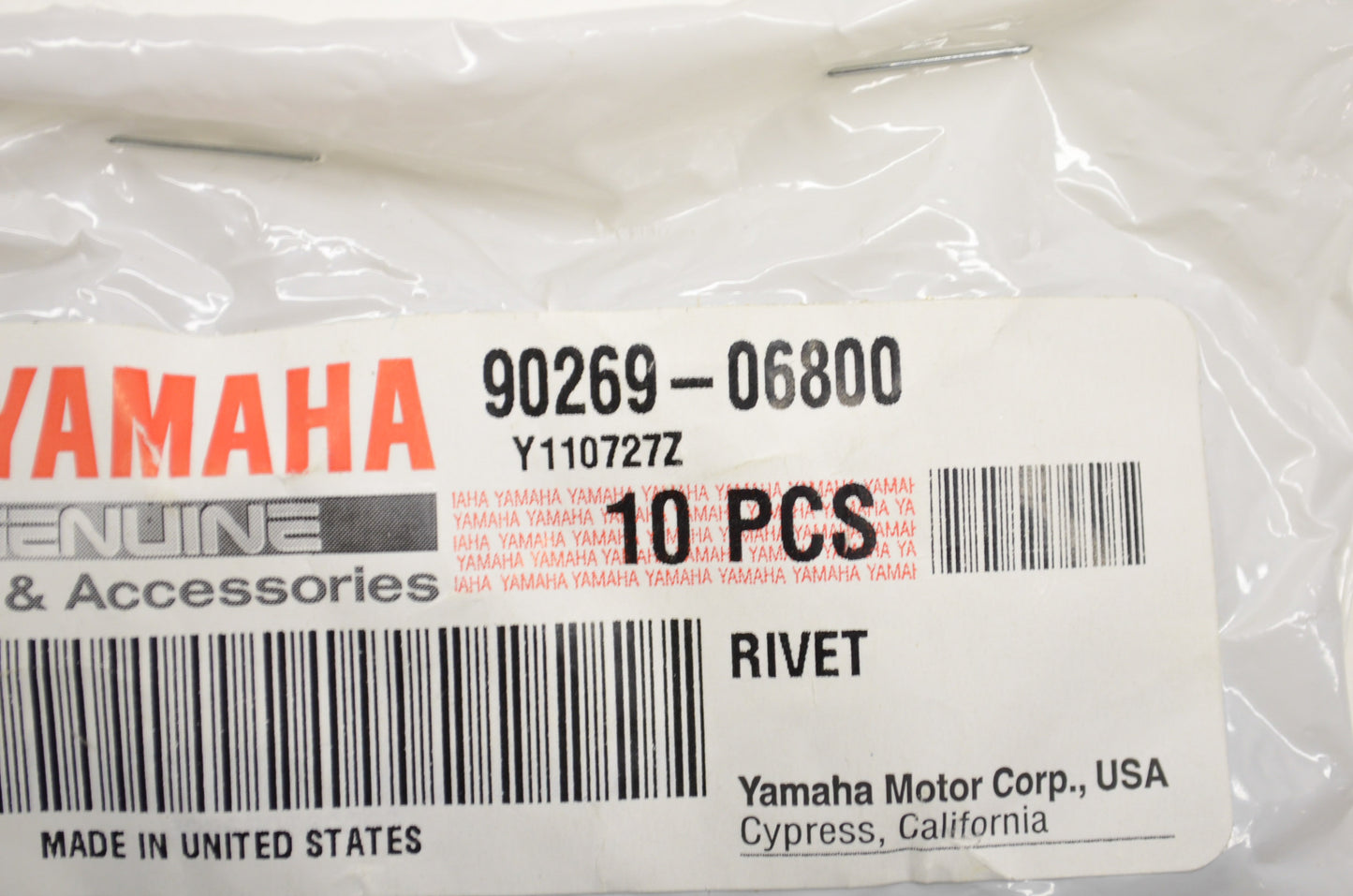 OEM Yamaha 90269-06800-00 Rivet Qty 5 NOS