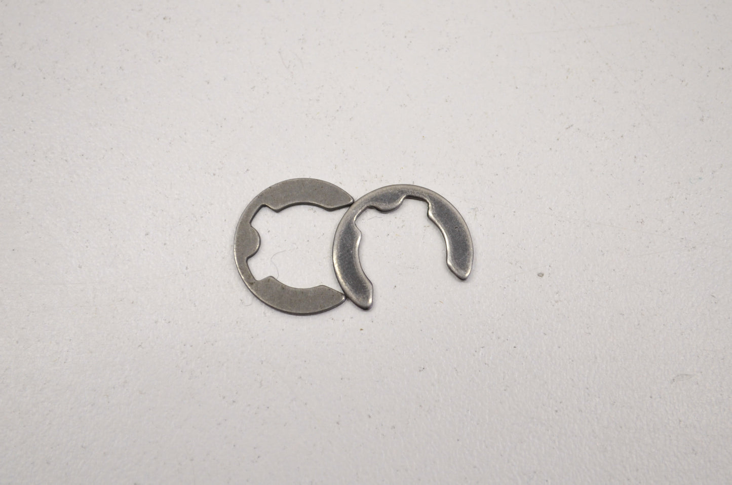 OEM Yamaha 99006-10600-00 Circlip Qty 2 NOS