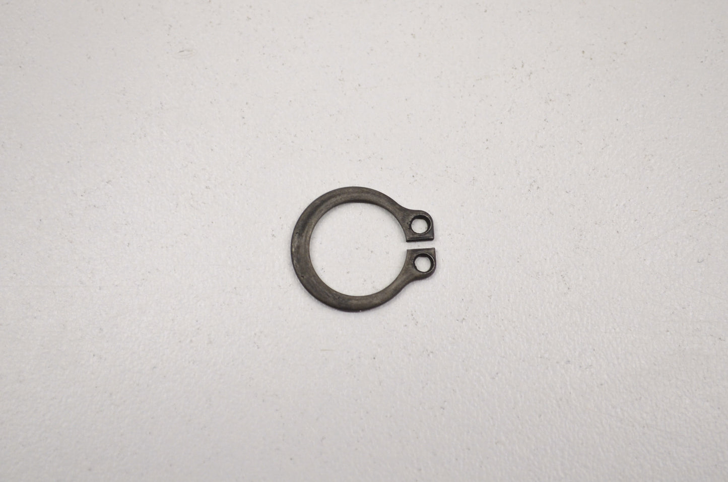 OEM Yamaha 99009-12400-00 Circlip NOS