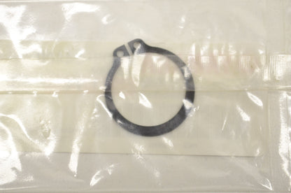 OEM Yamaha 99009-24400-00 Circlip S-Type NOS