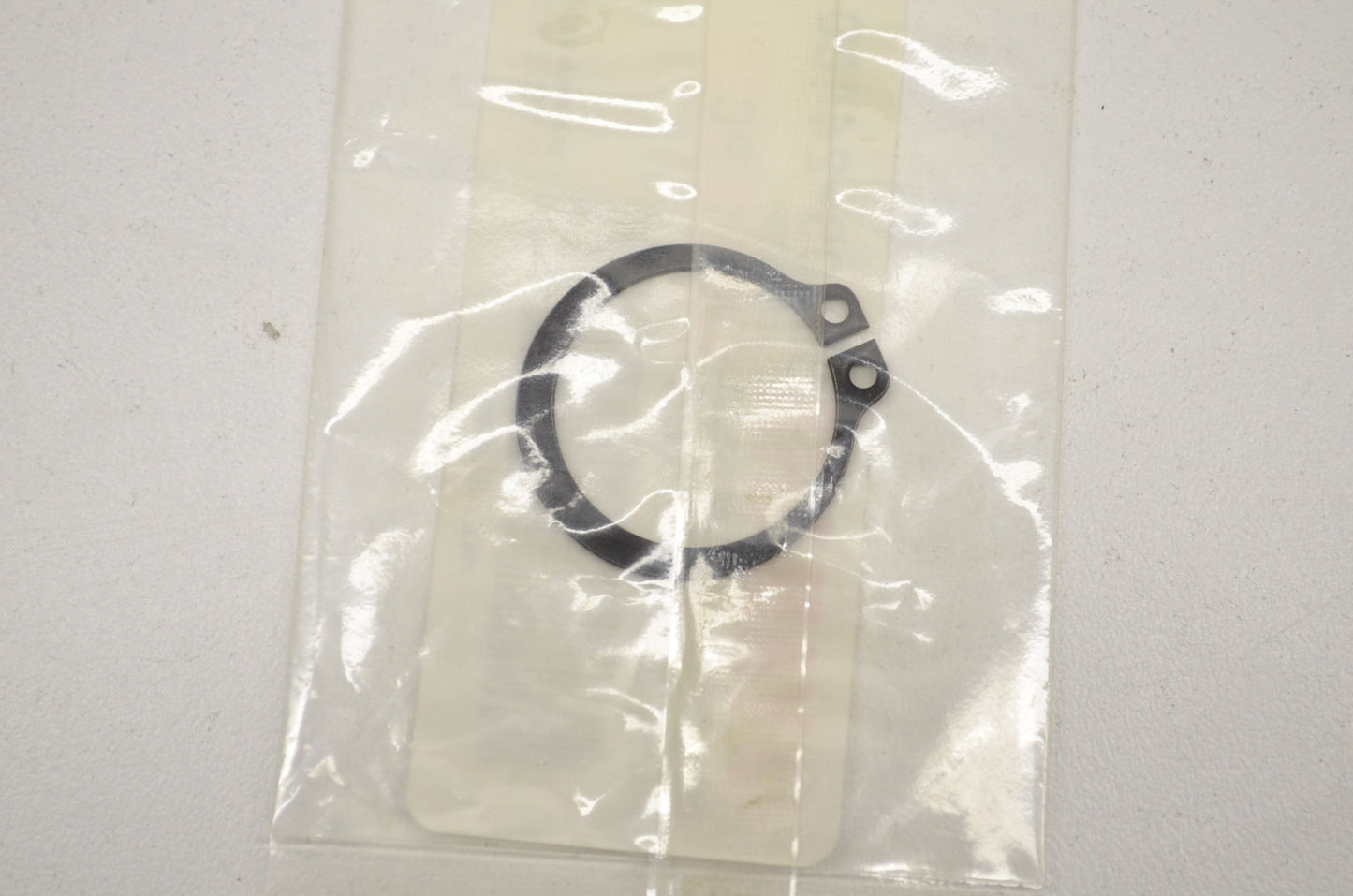 OEM Yamaha 99009-24400-00 Circlip S-Type NOS