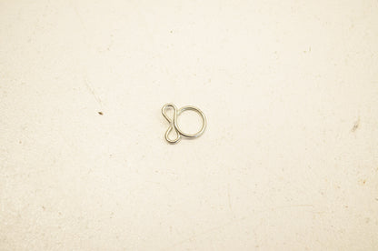 K&L 33-3922, 18571 Hose Clip 6mm NOS
