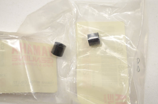 OEM Yamaha 90468-02025-00 Clip Qty 2 NOS
