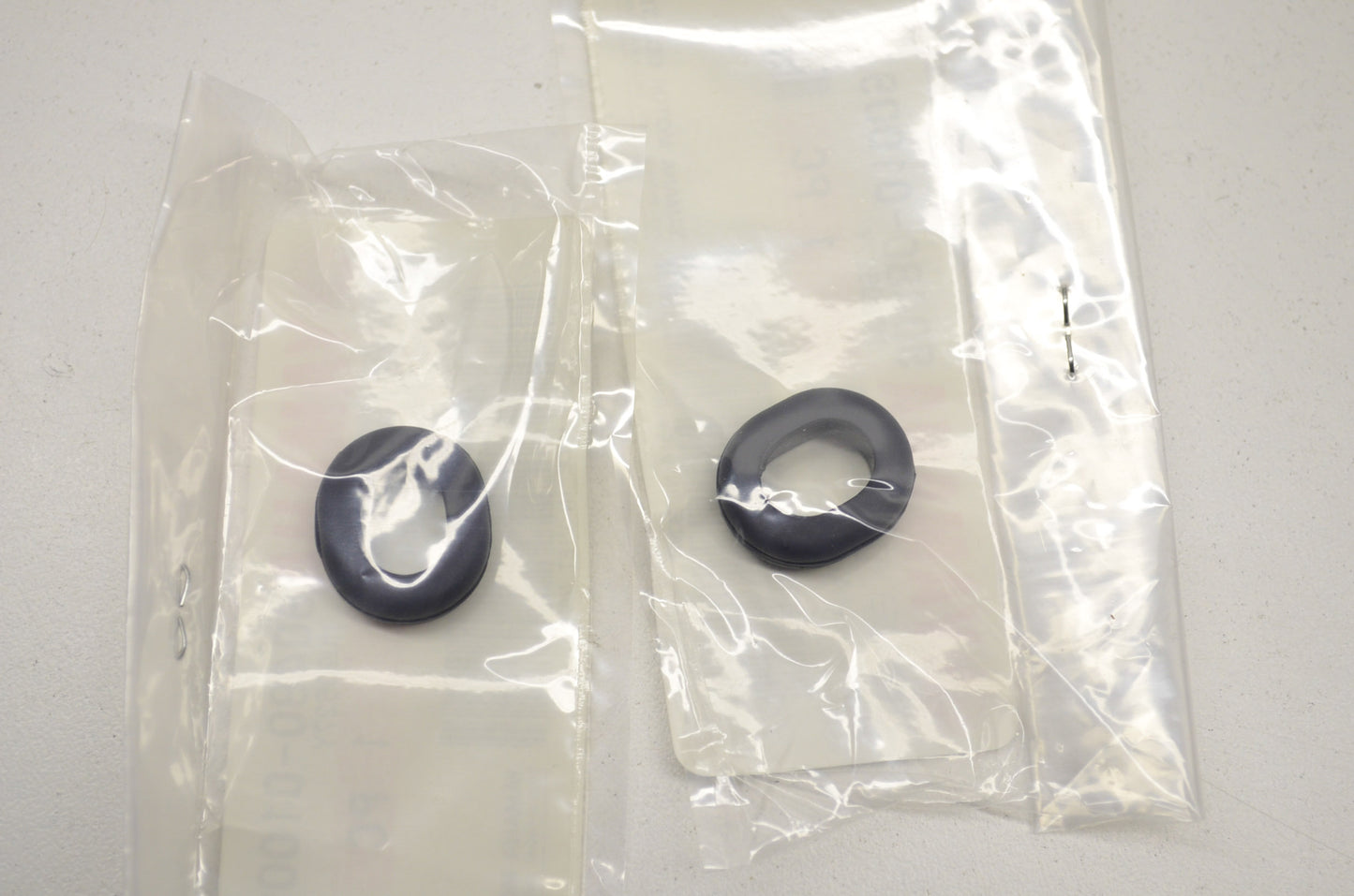 OEM Yamaha 90480-01009-00 Grommet Qty 2 NOS