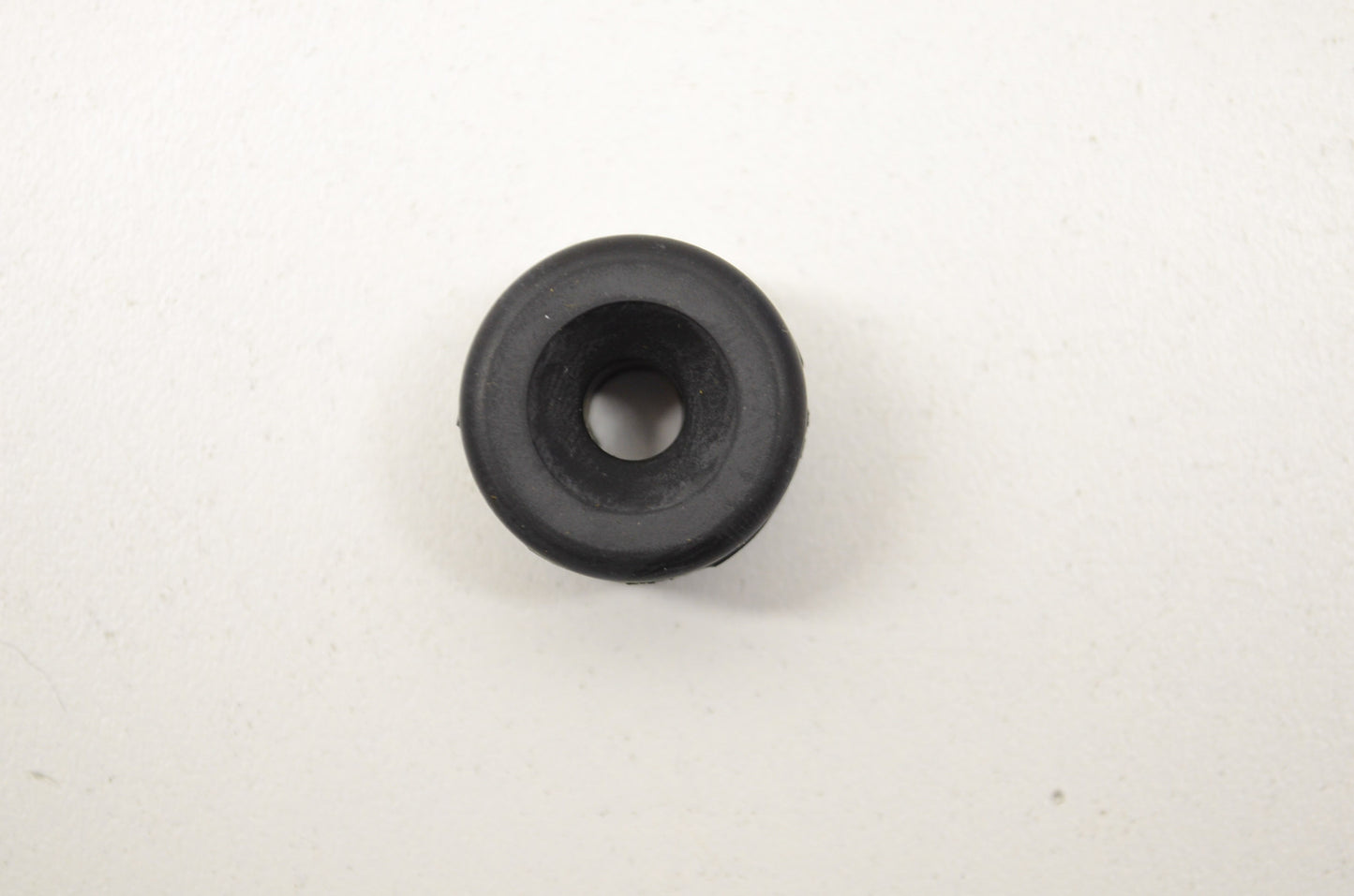 Grommet NOS