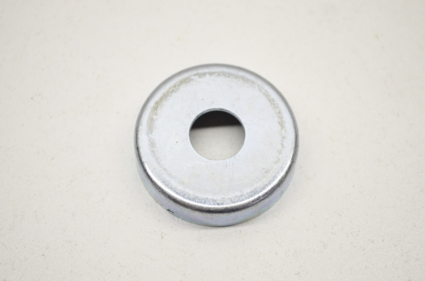 OEM Yamaha 5YT-23517-00-00 Thrust Cover 1 NOS