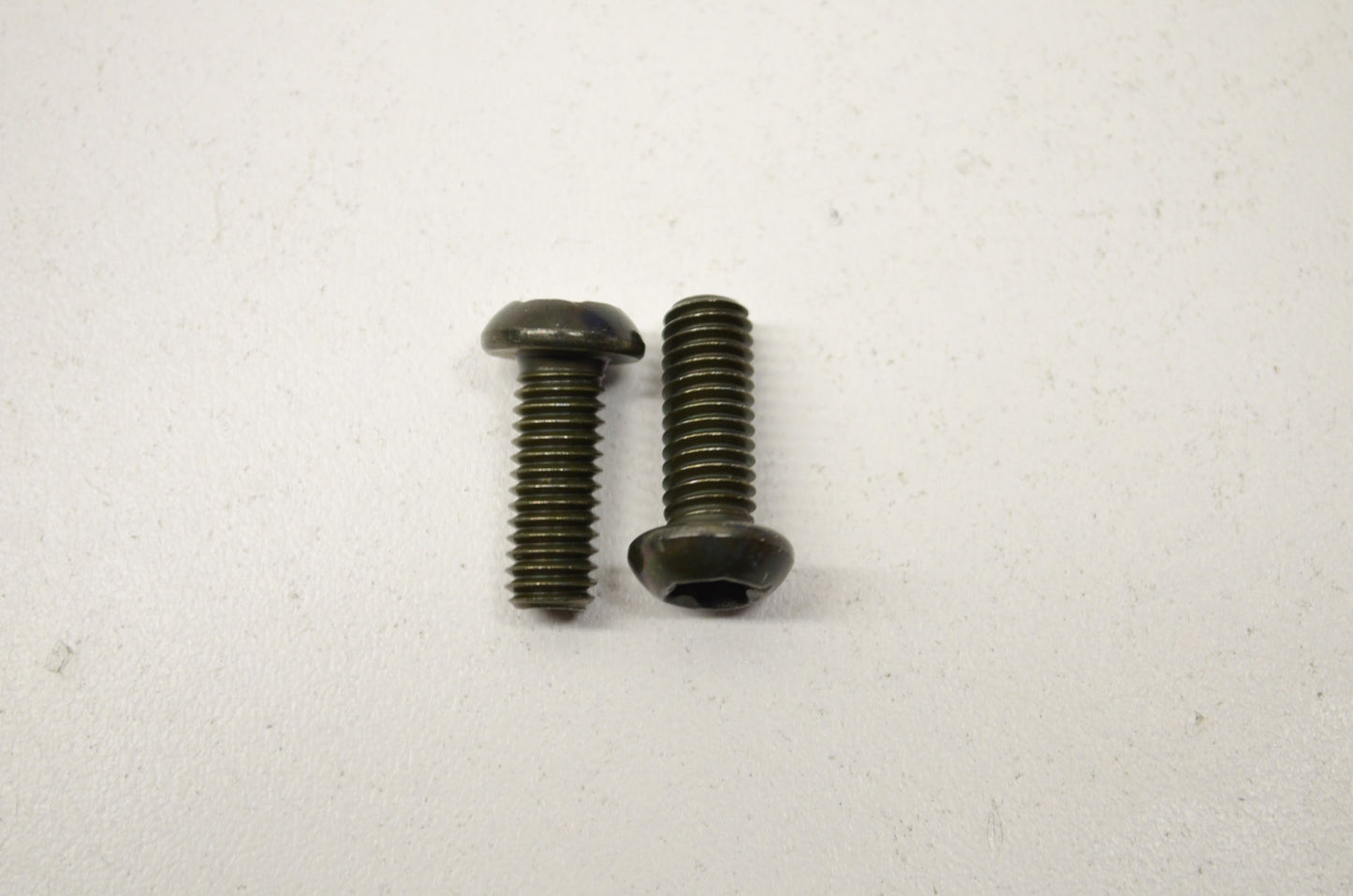 OEM Yamaha 90149-06228-00 Special Shape Screw NOS