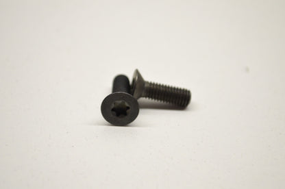 OEM Yamaha 90151-05023-00 Countersunk Screw Qty 2 NOS