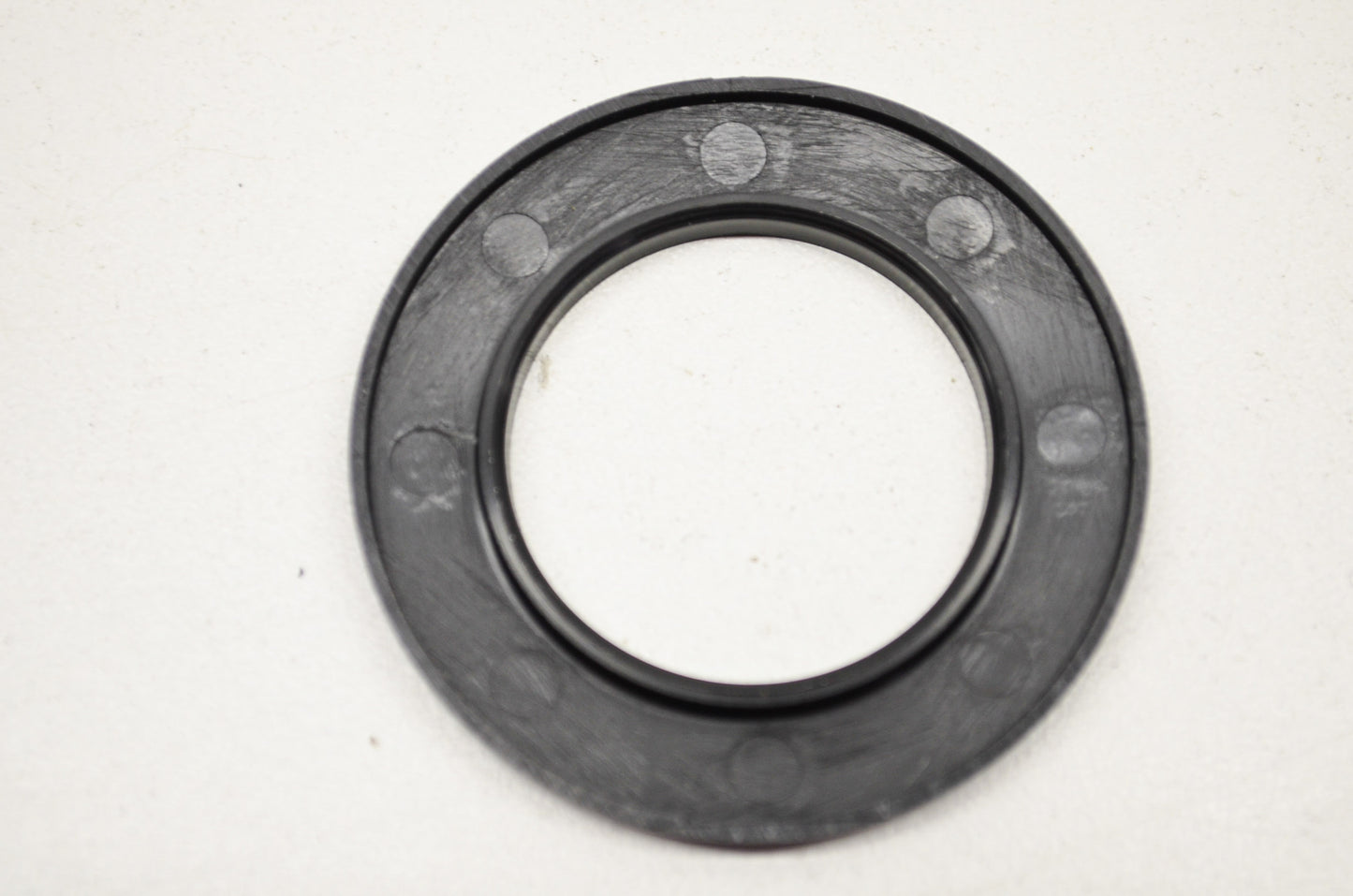 OEM Yamaha 3GB-25367-00-00 Hub Dust Cover NOS