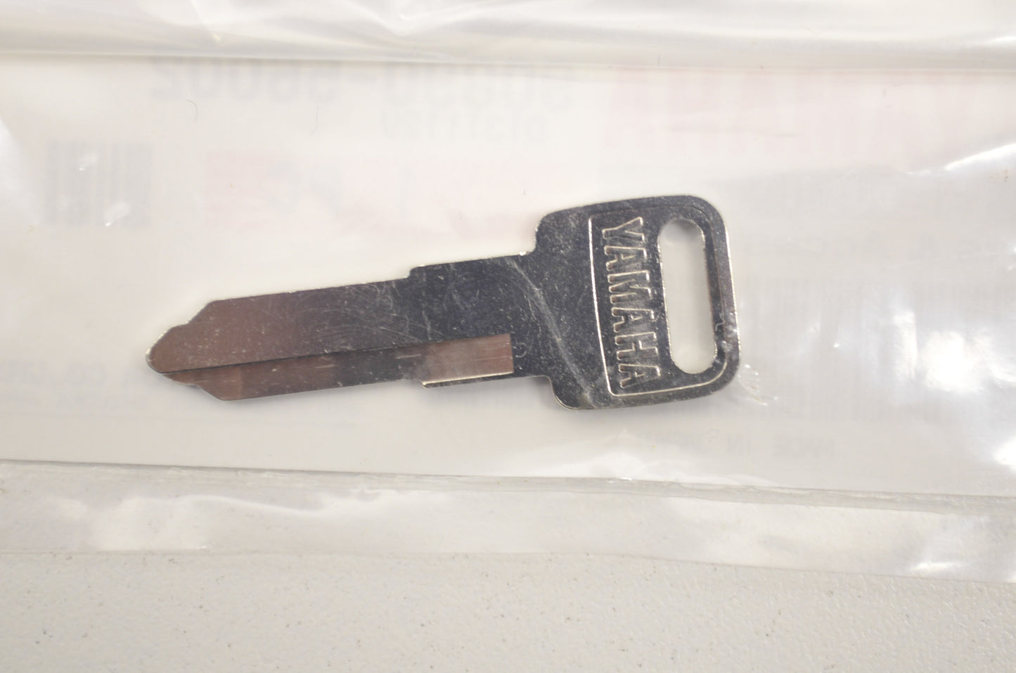 New OEM Yamaha 90890-56002-00 B Type Blank Key NOS