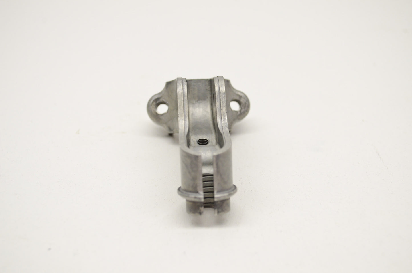 OEM Yamaha 17D-82911-00-00 Lever Holder 1