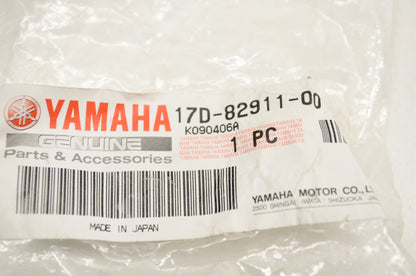 OEM Yamaha 17D-82911-00-00 Lever Holder 1