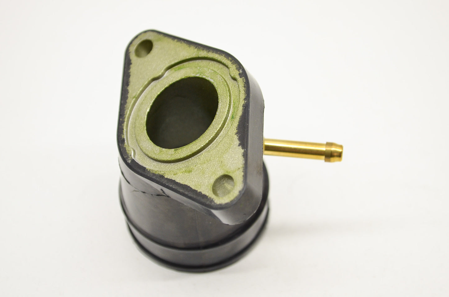 OEM Yamaha 5HP-13586-00-00 Carburetor Joint NOS