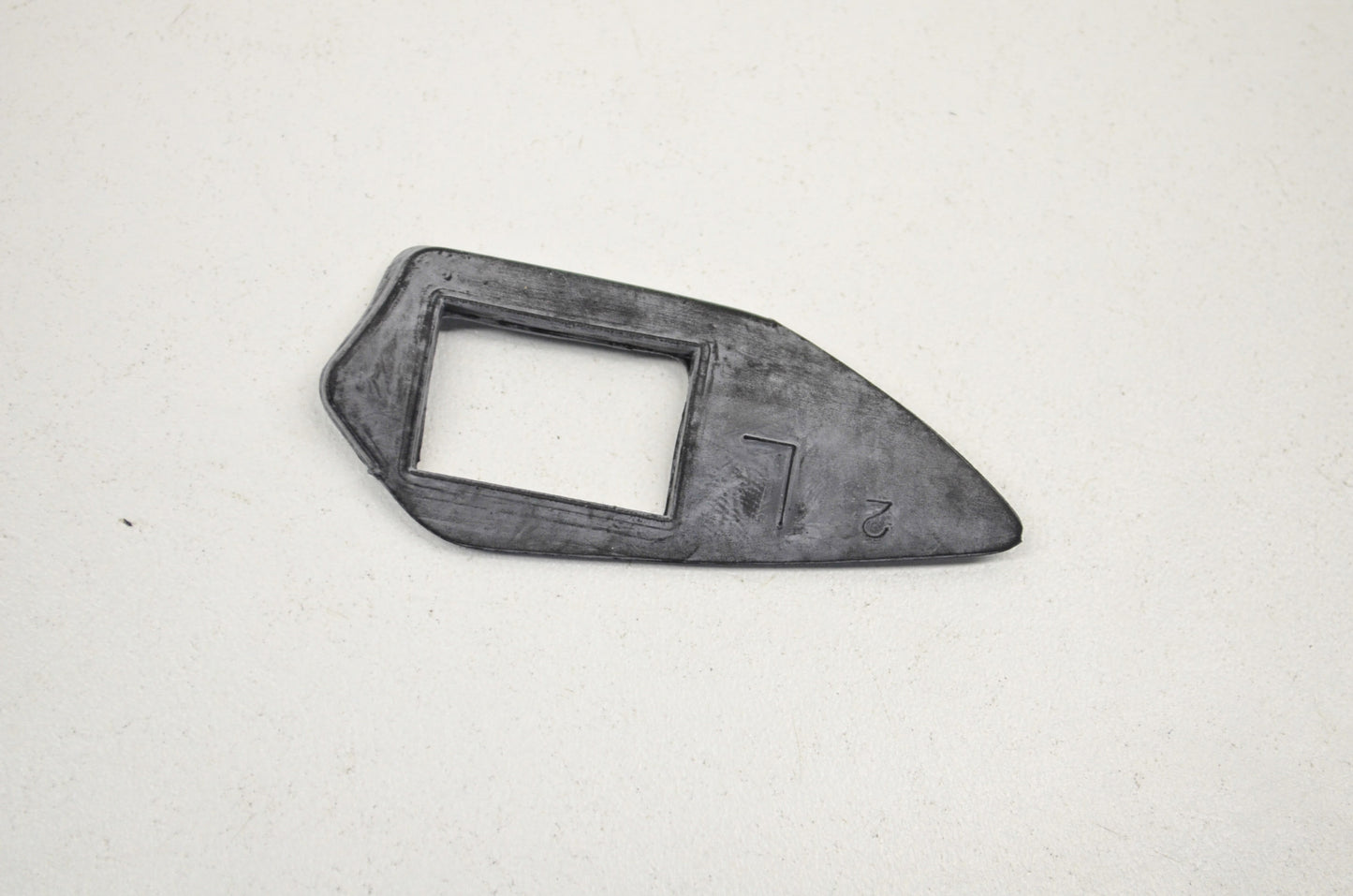 OEM Yamaha 5LV-24723-10-00 Seat Damper NOS