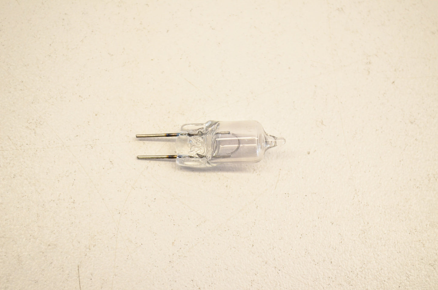 New CEC Halogen Light Bulb 12v 10w NOS