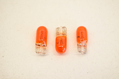 CEC 194 Mini Light Bulb 14v .27a Qty 3 NOS
