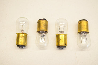 New Everbrite Mini Light Bulb 12v 15cp QTY 4 NOS