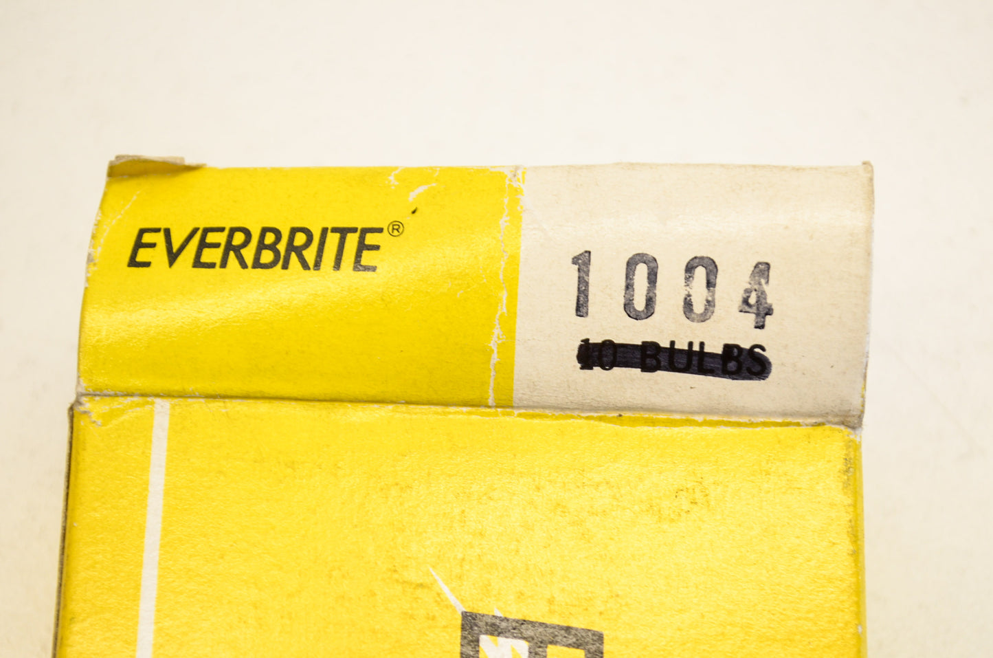 New Everbrite Mini Light Bulb 12v 15cp QTY 4 NOS