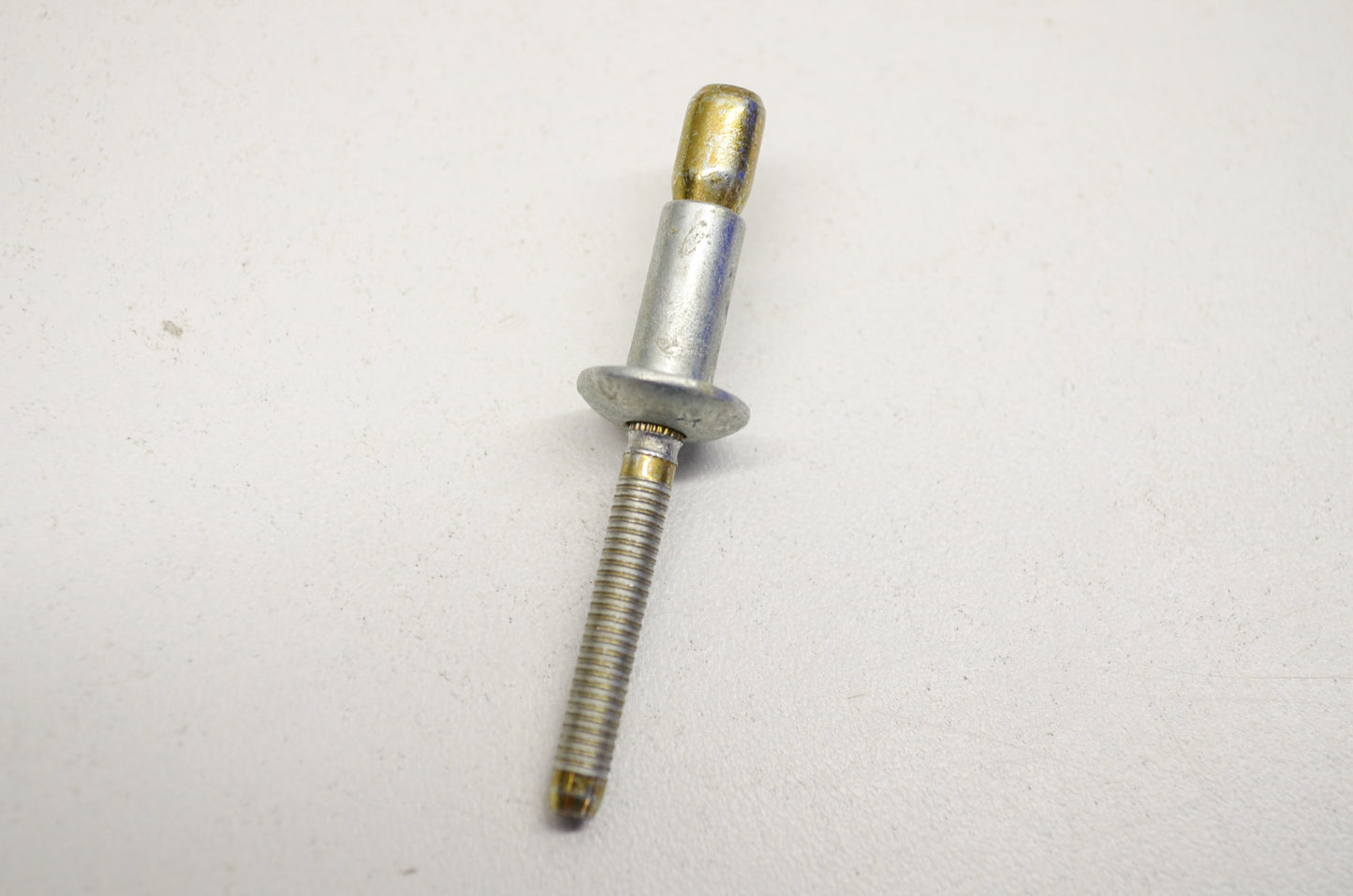 OEM Yamaha SMB-8CRM0-N0-BT Inner lock Rivet 1/4" Qty 20 NOS