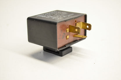 New Nippondenso Turn Signal Relay 12.8v NOS