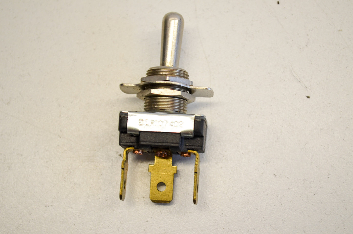 New Carling Toggle Switch 15A 120V NOS