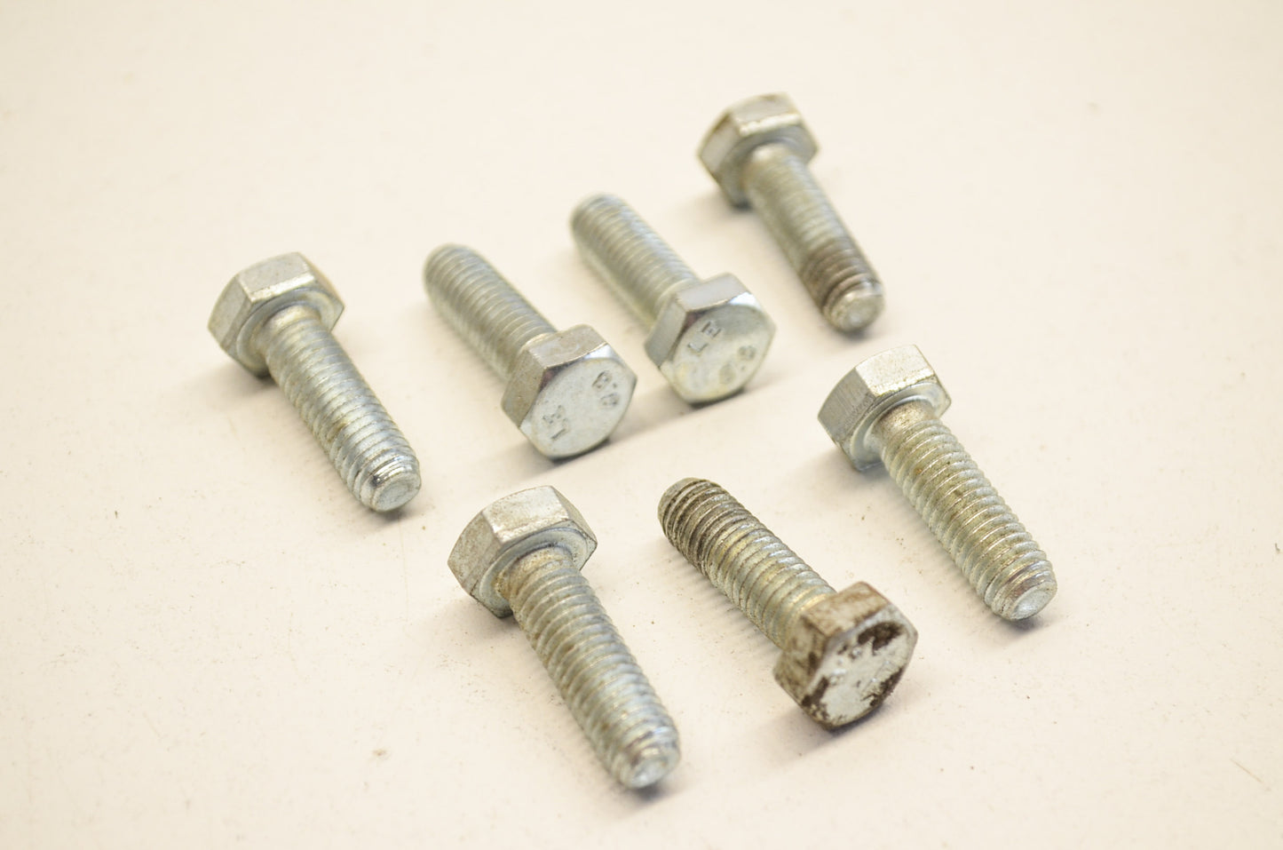 Supreme Automotive MSC-825 8x25 Hex Cap Screw Qty 7 NOS