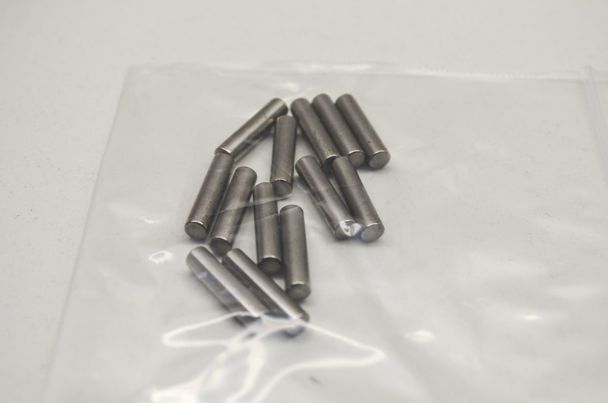 Custom Chrome 49042, 9421 Crankcase Rollers 57-76 XL 55-57 FL Qty 13 NOS