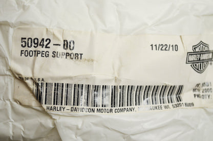 OEM Harley-Davidson 50942-00 Footpeg Support NOS
