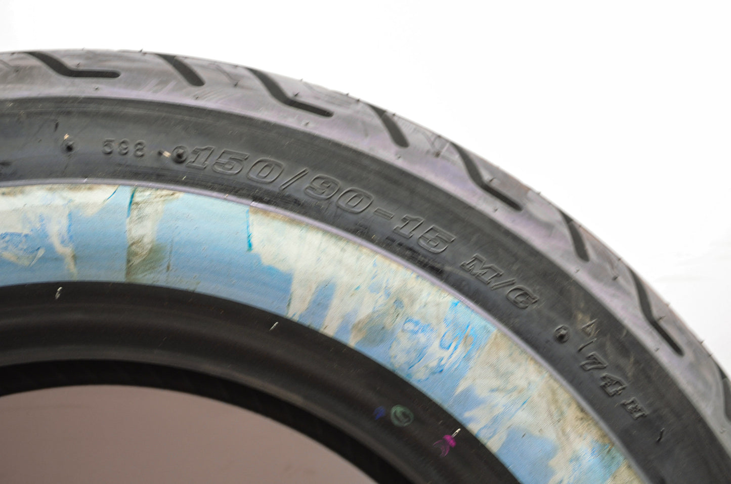 New Dunlop D404 Rear Tire 150/90-15 M/C 74H