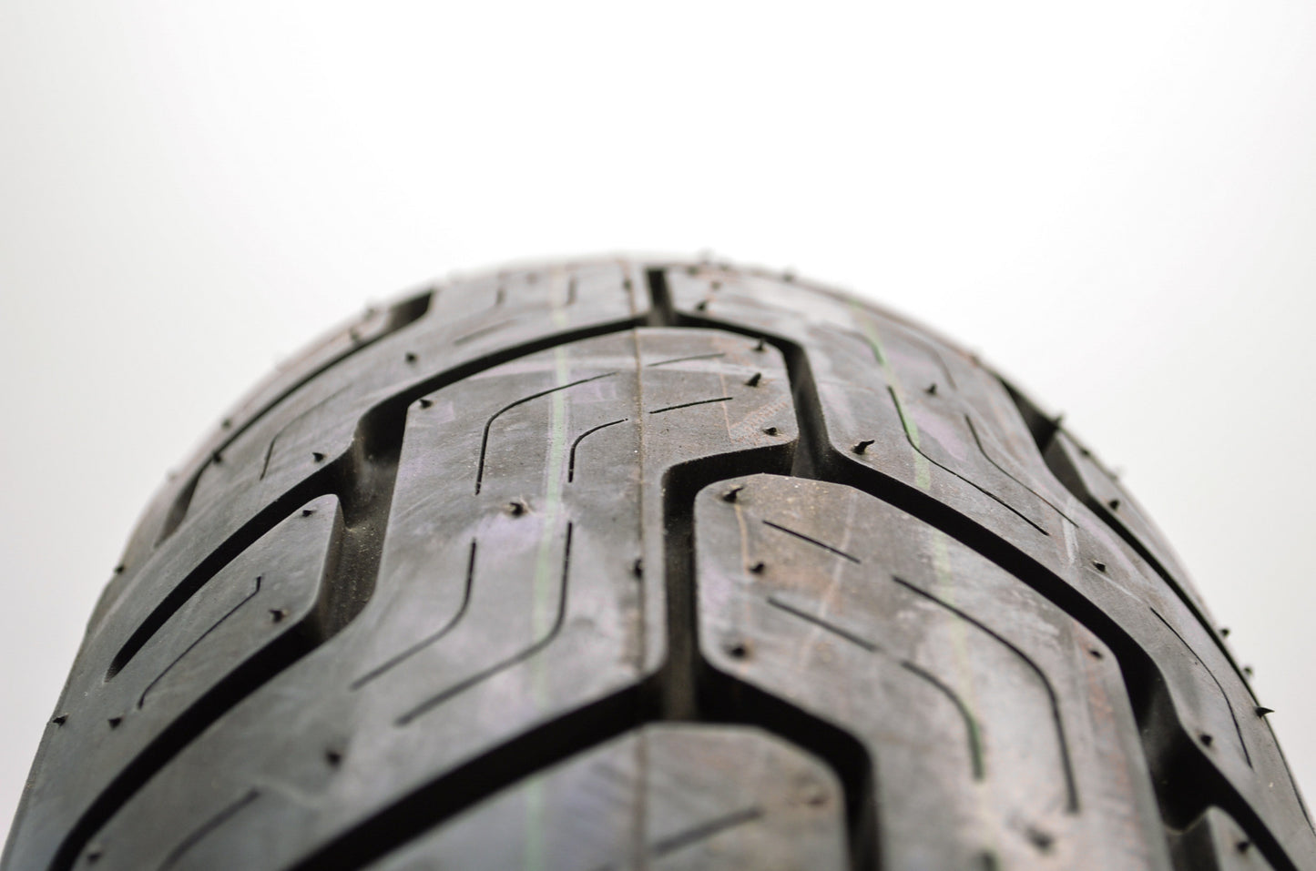 New Dunlop D404 Rear Tire 150/90-15 M/C 74H