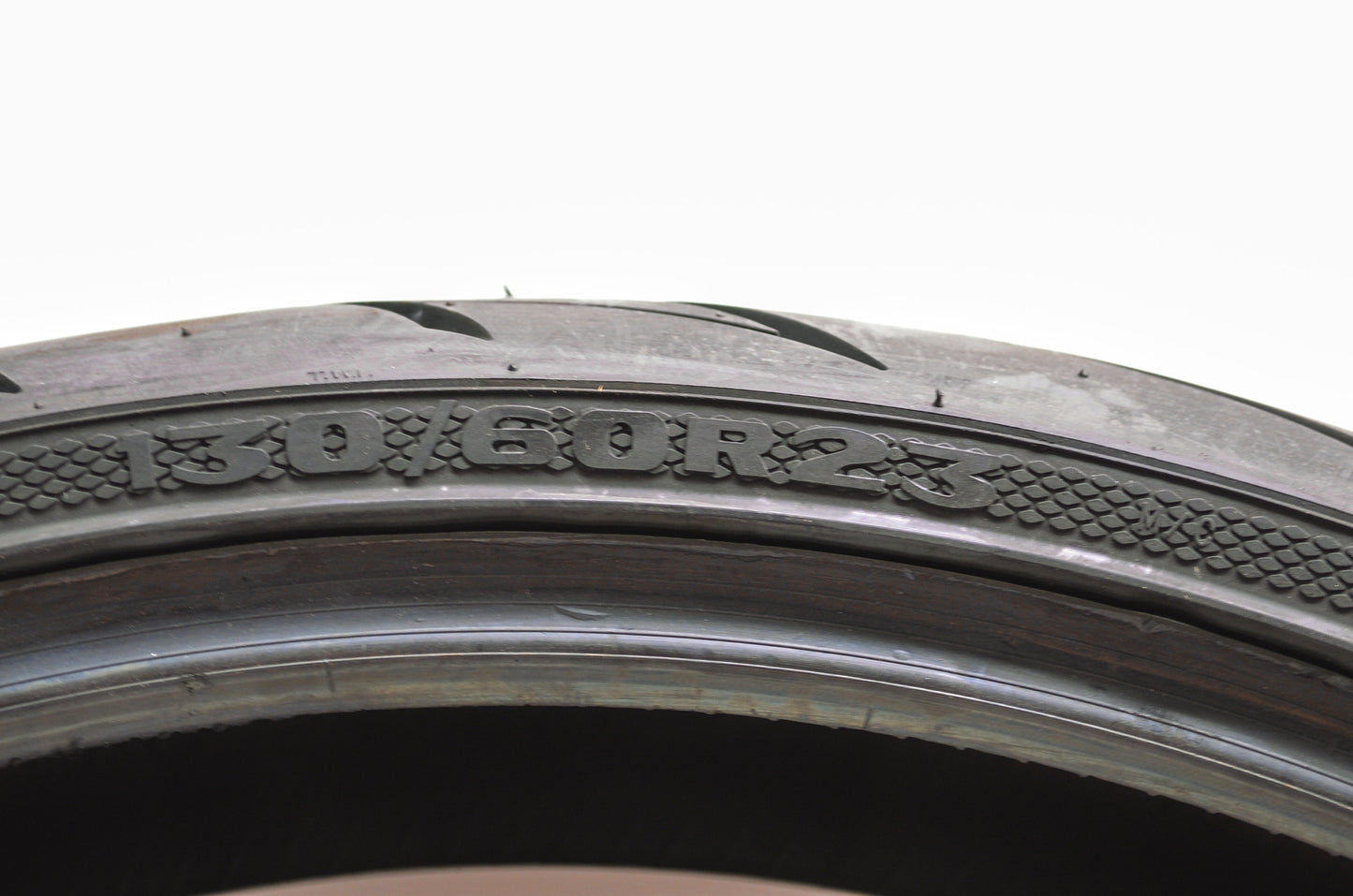 New Avon Cobra AV71 Front Tire 130/60R-23 65V