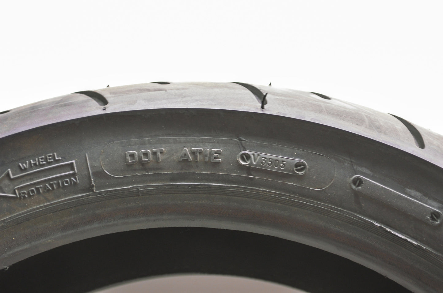 New Avon AM23 Rear Tire 200/55B/18 M/C 79V